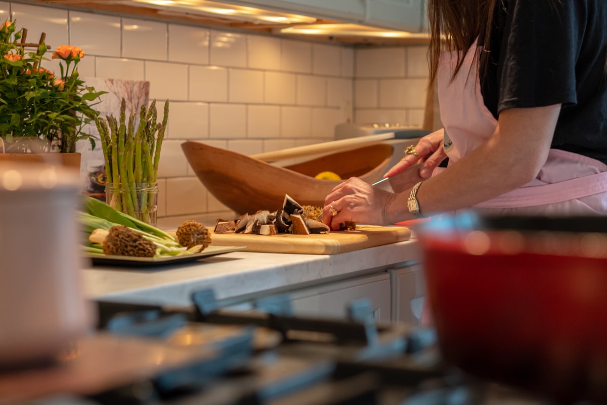 Hands-on cooking instruction and demonstration